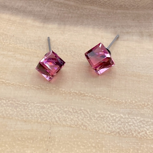 Made With Swarovski Crystals Cube Stud Earrings - Picture 3 of 9